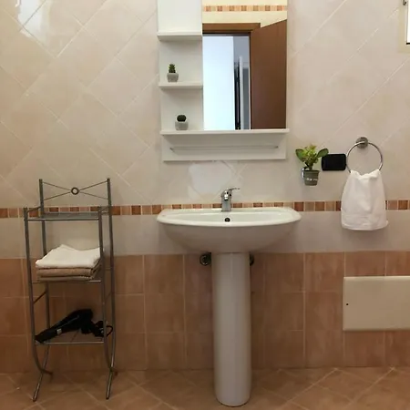 La Casa Sulla Scogliera Apartament *