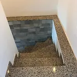 La Casa Sulla Scogliera アパート チェファル