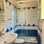 アパート La Casa Sulla Scogliera チェファル
