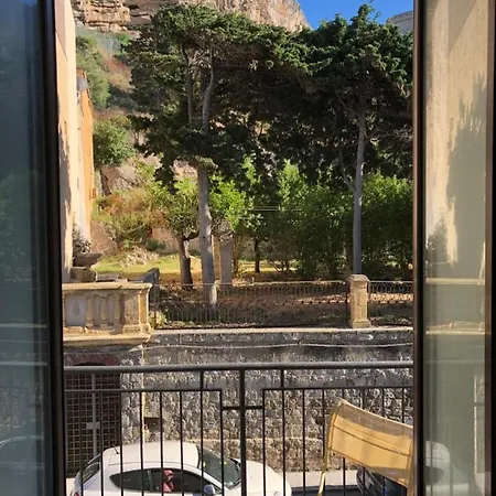 La Casa Sulla Scogliera Apartmán Cefalù
