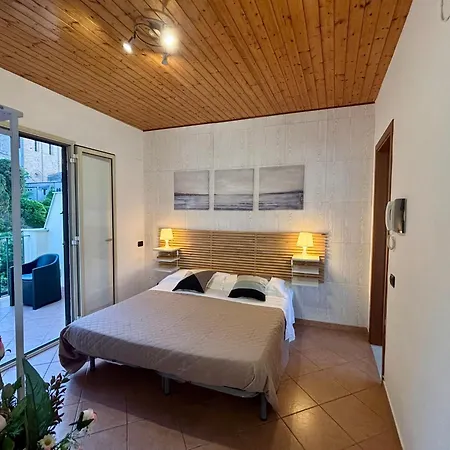 La Casa Sulla Scogliera Lejlighed Cefalù